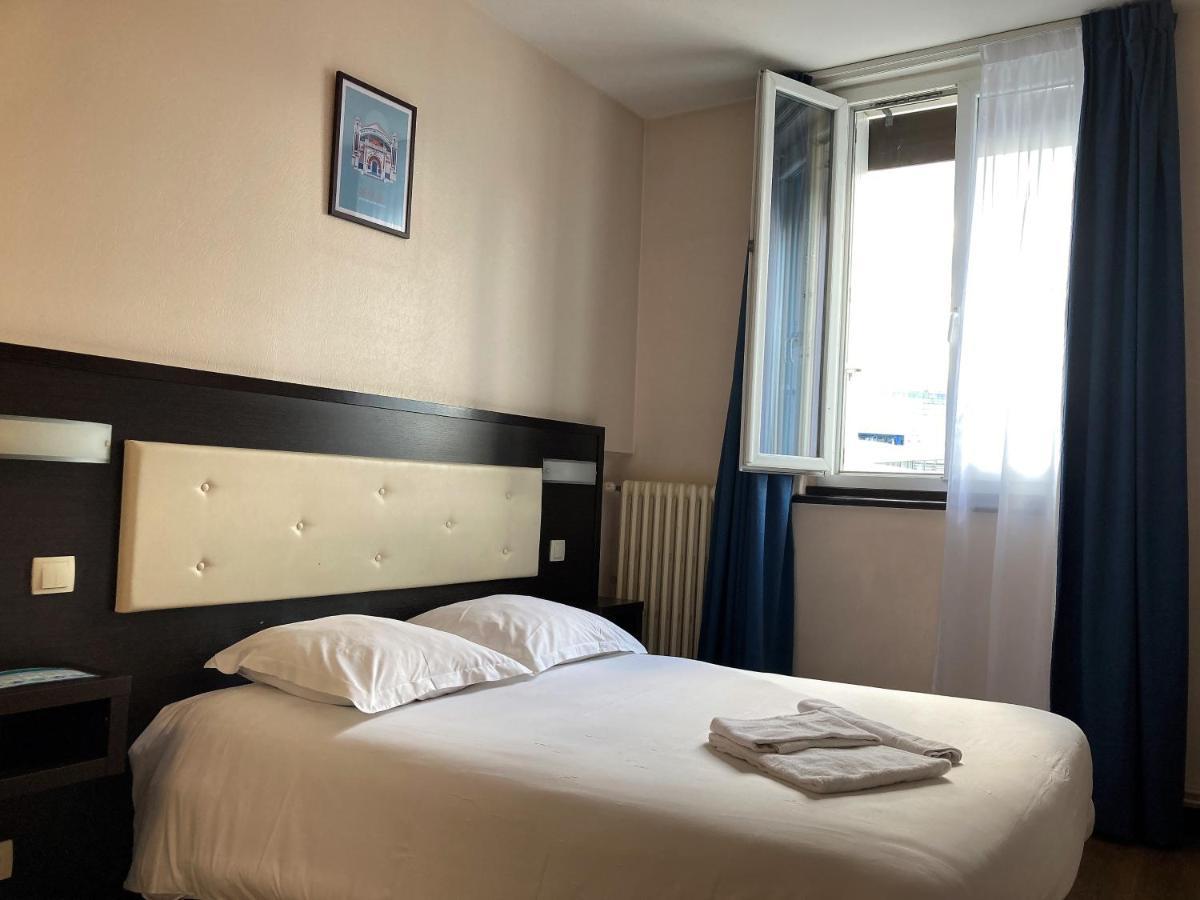 Hotel Le Florin Рен Екстериор снимка