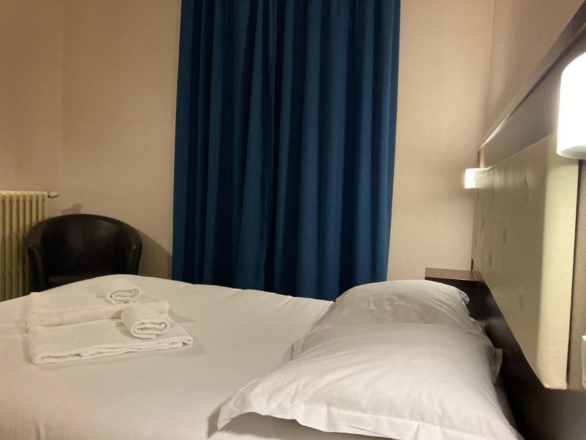 Hotel Le Florin Рен Екстериор снимка