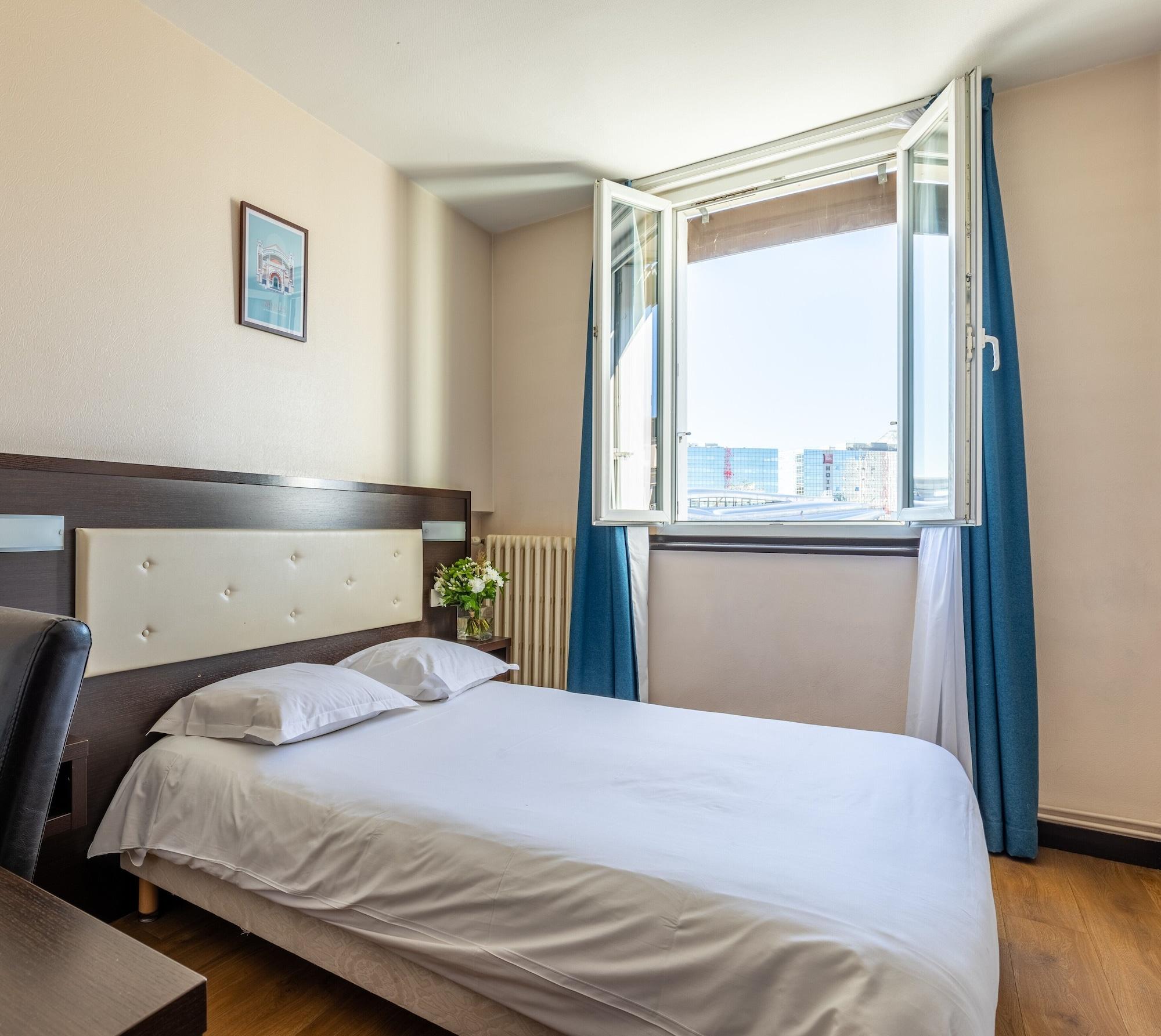 Hotel Le Florin Рен Екстериор снимка
