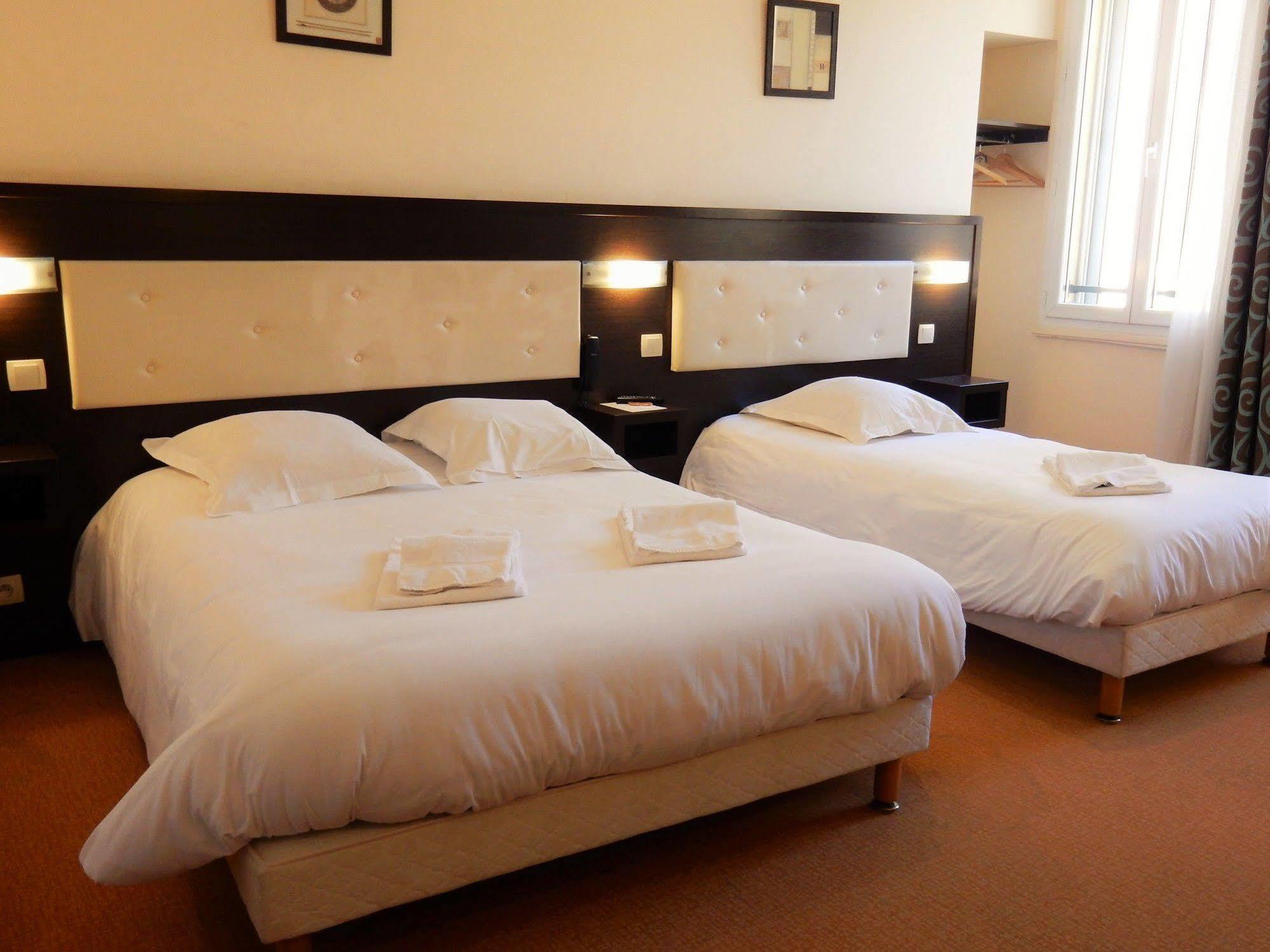Hotel Le Florin Рен Екстериор снимка